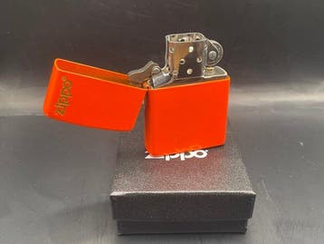 Zippo - ZIPPO ORANGE FLUO - Zonder minimumprijs - Aansteker, Nieuw