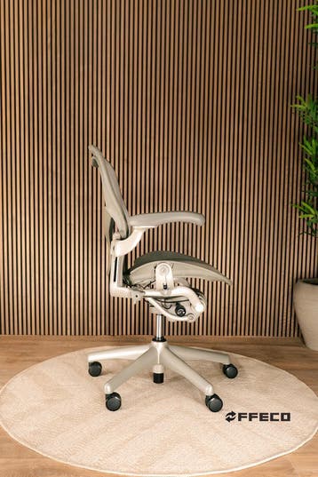 Refurbished Herman Miller Aeron Titanium - ZGAN, Verzenden, Wit, Zo goed als nieuw, Bureaustoel