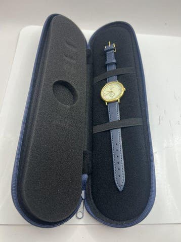 Longines - 150th Anniversary Charleston Pointer Date - Sans