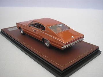 GLM 1:43 - Modelauto - Dodge Charger (1967) - Turbine Bronze