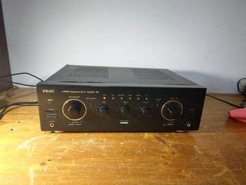 TEAC - A-R600 Solid state geïntegreerde versterker, Nieuw