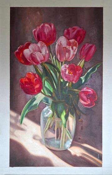 Tanya Say (1957-) - Tulpen verlicht door de ochtendzon XXL
