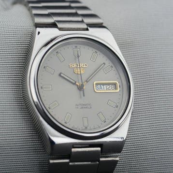 Seiko - 5 Automatic Grey Dial - Zonder minimumprijs -