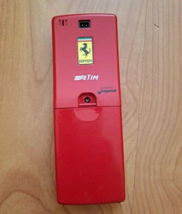 Ferrari Ferrari mobile phone (Hagenuk) - Mobiele telefoon