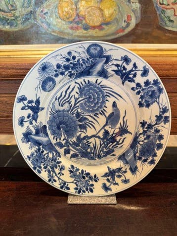 Fijn Chinees blauw-wit bord met bloemen en vogels –
