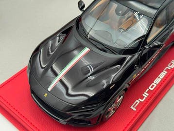 BBR 1:18 - Modelauto - Ferrari Purosangue 1/18 Bandiera, Hobby en Vrije tijd, Nieuw