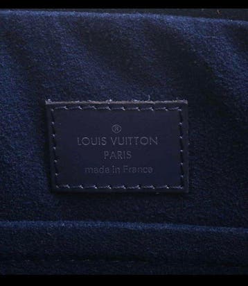 Louis Vuitton - Porte-documents, Bijoux, Sacs & Beauté