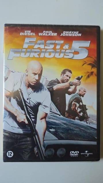 FAST & FURIOUS 5 (IN SEAL) (DVD)