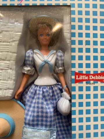 Barbie - Pop - Little Debbie Barbie Series III - 1990-2000