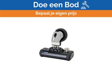 Bieden: Lewmar HTX Genua Car Slide with T1 Port Piston - 29, Ophalen of Verzenden