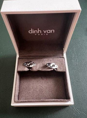 Dinh Van - Oorbellen - 18 karaat Witgoud - Diamant, Handtassen en Accessoires, Oorbellen, Nieuw