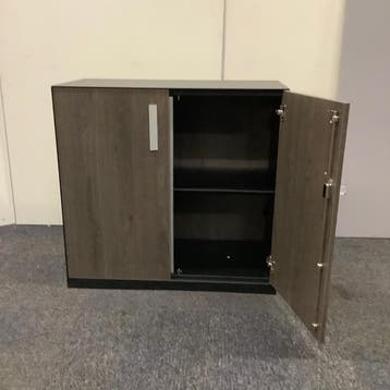 Zwart metalen draaideurkast met sleutel (hxbxd) 86x93x45 cm,, Huis en Inrichting, Gebruikt