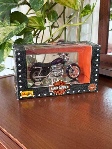 Maisto 1:18 - Moto miniature (4) - H-D : 2000 Sportster 1200, Nieuw