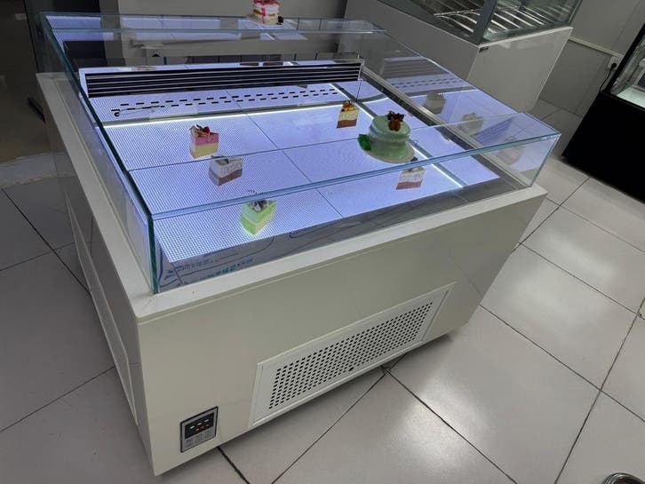 Gebaksvitrine / Chocoladevitrine / Bonbonvitrine – ADM 120x1, Electroménager, Réfrigérateurs & Frigos, Enlèvement