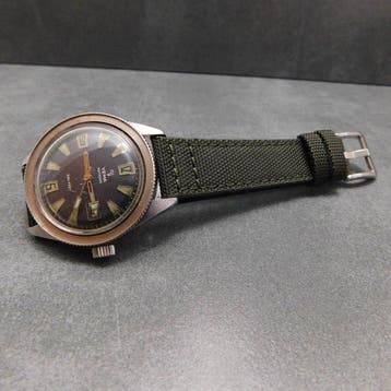 Yema - Sous - Marine - vintage diver France - 330 Feet -, Nieuw