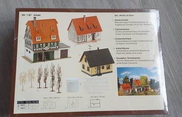 Faller H0 - Ensemble de construction de trains miniatures