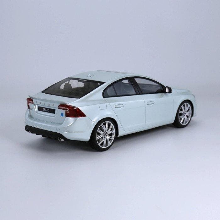 Radscale models 1:18 - Modelauto - Volvo S60 T6 AWD Polestar, Hobby en Vrije tijd, Modelauto's | 1:5 tot 1:12