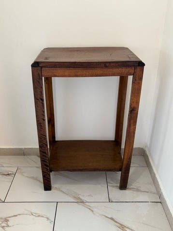 Bijzettafel - Sellette / Bijzettafel van gesneden hout –