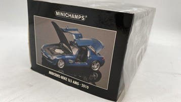 Minichamps 1:18 - Modelauto - Mercedes-Benz SLS AMG 2010