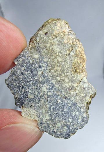 Météorite. Diogénite – anomalique, (Djebel Chaab 004). Rare