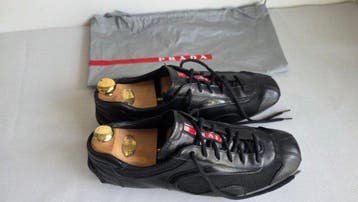Prada - Veterschoenen - Maat: EU 45