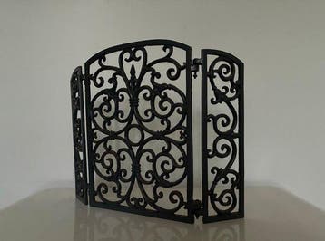 Accessoire de cheminée - Fonte - Écran en panneaux de fonte