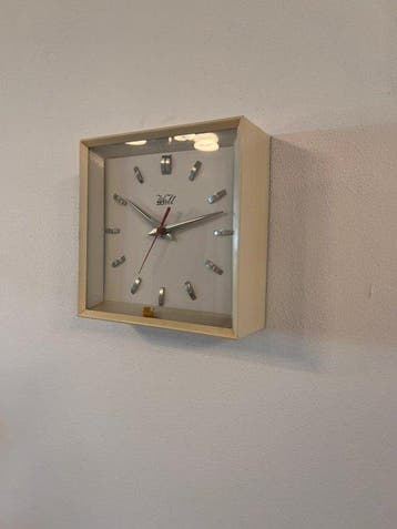Horloge murale - Walt - Moderne du milieu de siècle Métal -