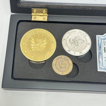 Harry Potter Gringotts Wizarding Currency Collection Set - -, Collections, Cinéma & Télévision