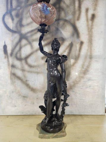 Sculpture with oil lamp - Emile GUILLEMIN (1841-1907) -