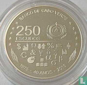 Kaapverdië 250 escudos 2015 (PROOF) 40th anniversary Ind.., Timbres & Monnaies, Monnaies | Afrique, Verzenden, Losse munt