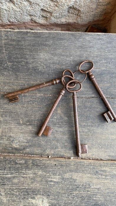 Sleutel (13) Antiek, Antiquités & Art, Antiquités | Autres Antiquités