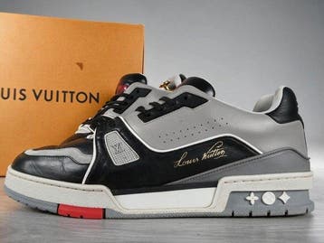 Louis Vuitton - Trainer Sneaker Low Black/Grey - Sneakers -