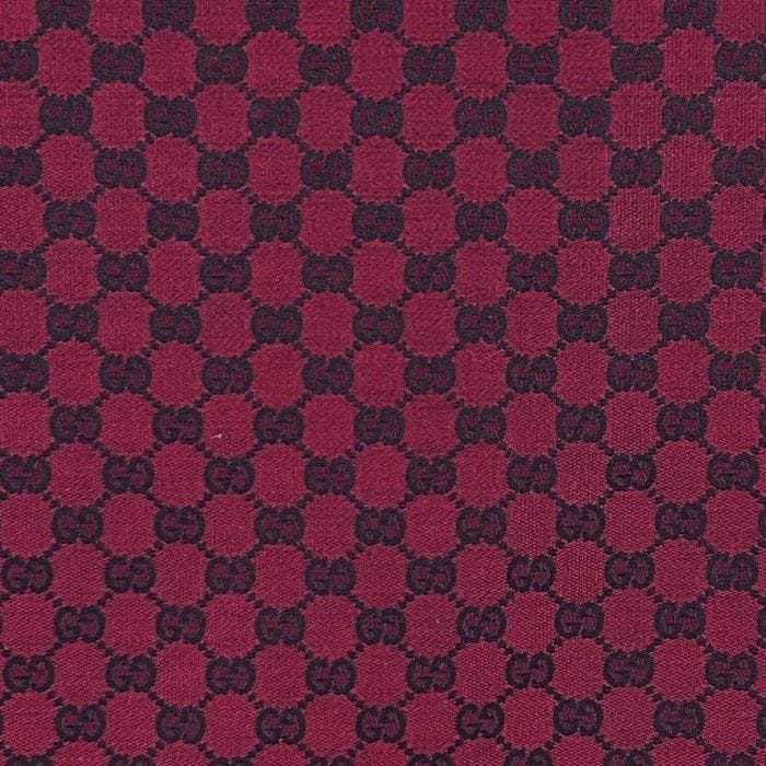 GUCCI -New set -Two cushions in a set of four - Kussen, Antiek en Kunst, Antiek | Tapijten, Tafelkleden en Textiel