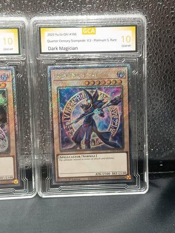 Konami - 5 Card - Yu-Gi-Oh! - 5 Dark Magician Stampede cards