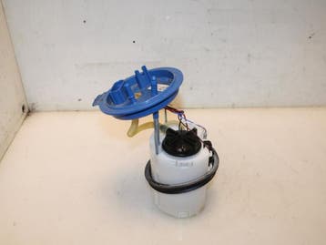 Benzinepomp Volkswagen Polo O147054