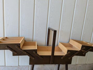 Gertsch - Boîte à couture - Bois - Boîte à couture du milieu, Antiquités & Art