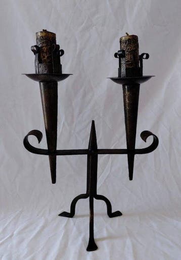 Kaarsenhouder Brutalistische kroonluchter met 2 lampen -