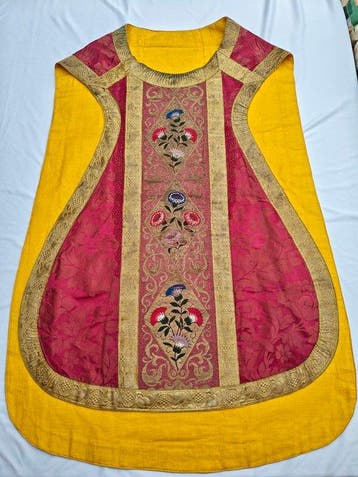 Antieke Romeinse kasel (liturgisch gewaad) met de fijnste, Antiek en Kunst
