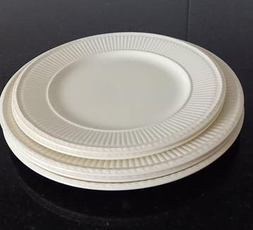 Service de table (5) - Faïence - Wedgwood Edme borden