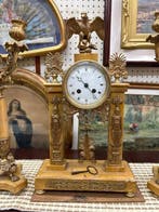 Klok en garnituur set (3) - Maison Fourgeaud - Antiek -