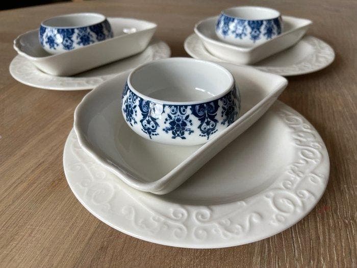 Marcel Wanders - Eetservies (9) - KLM by Marcel Wanders -, Antiquités & Art, Antiquités | Meubles | Tables