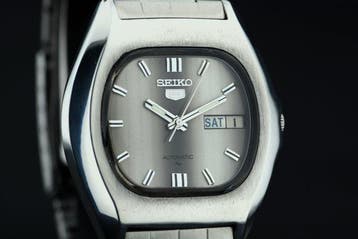 Seiko - Seiko 5 Automatic Day-Date - Zonder minimumprijs -