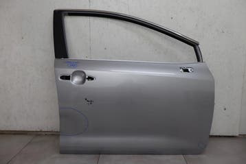 voorportier rechts Toyota Corolla E21, Verzenden