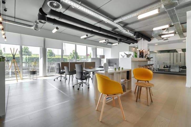 Coworkingruimte in Roeselare West Wing Park, Zakelijke goederen, Bedrijfs Onroerend goed