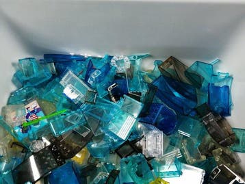 Lego - geen serie - Partij Transparante onderdelen +/- 2,00