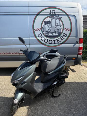 Scooter A en B Klasse Senzo Carento Nieuw!, Fietsen en Brommers, Scooters | Overige merken, Nieuw, Benzine