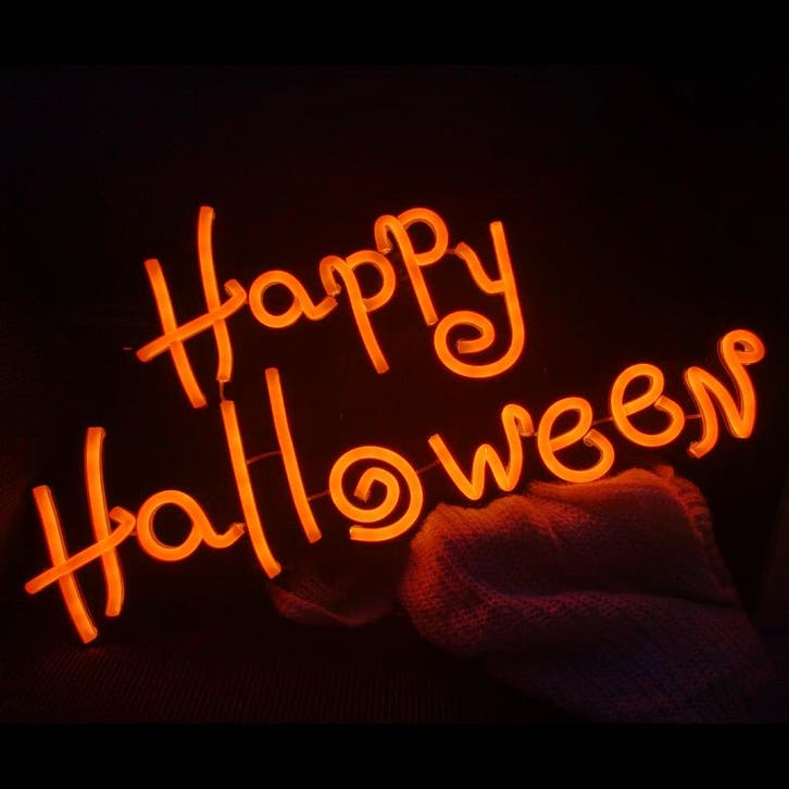 Neon Halloween Decoratie 60 X 30cm, Hobby & Loisirs créatifs, Articles de fête