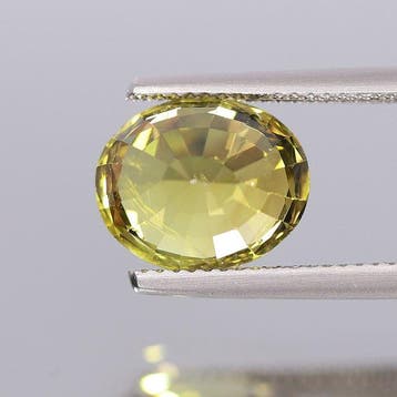 1 pcs Geel, Groen, Bruin Alexandriet - 6.02 ct - Gemological, Nieuw