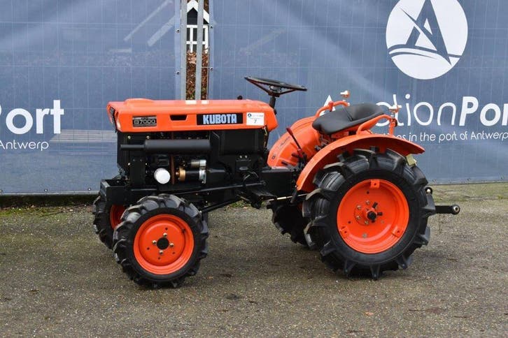Veiling: Minitractor Kubota B7000 Diesel Refit, Articles professionnels, Agriculture | Tracteurs, Enlèvement