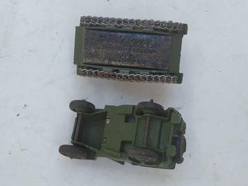 Dinky Toys 1:48 - Model militair voertuig (2) - Pos War